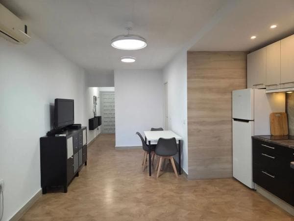 Sale of flat in Calle Urbano Arregui, Torrevieja
thumbnail 2