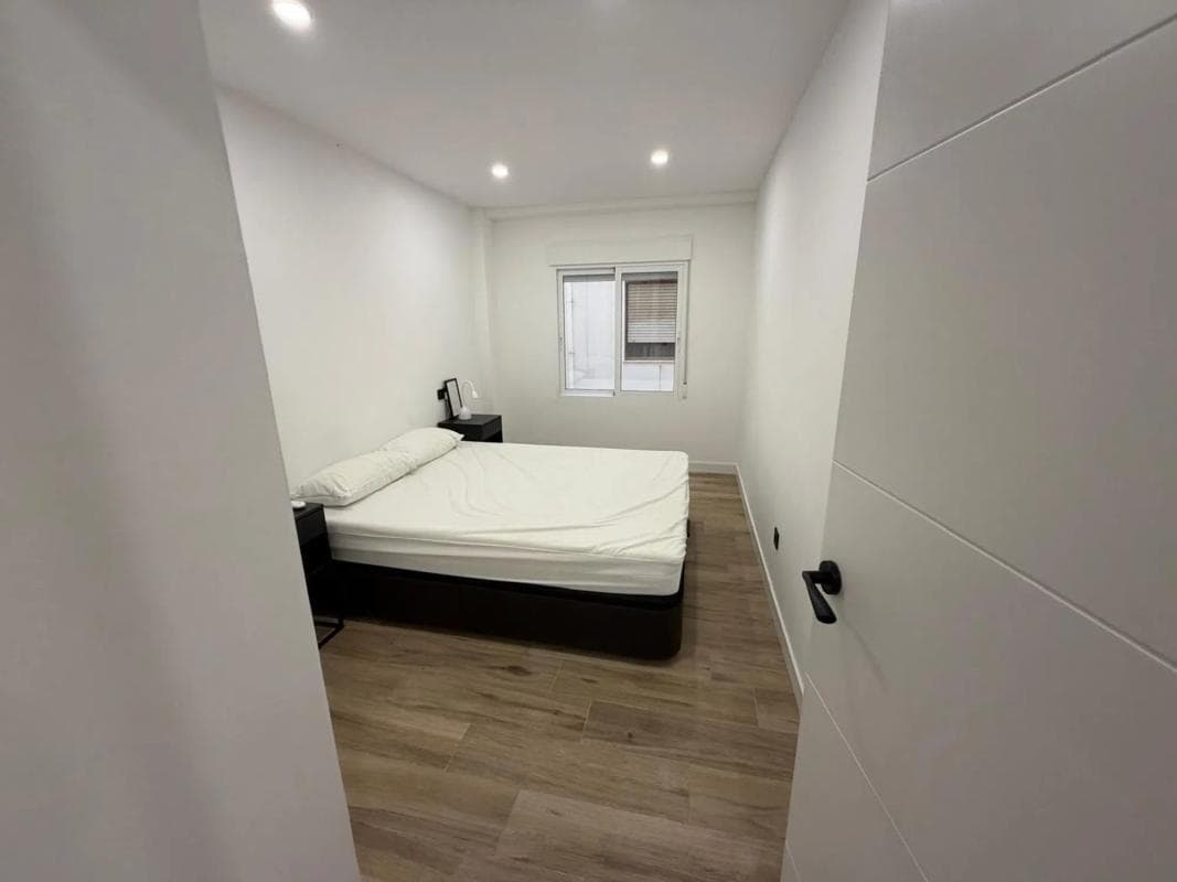 Sale of apartment in Barrio El Acequión, Torrevieja
photo 2