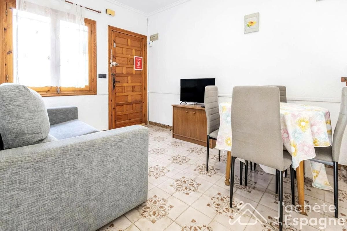 Sprzedaż mieszkania w Calle Doña Sinforosa, Torrevieja
photo 5