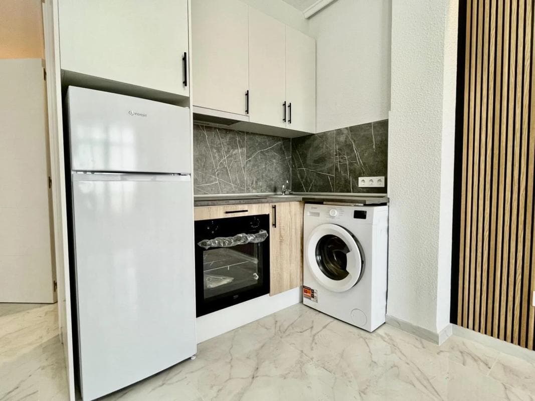 Sale of apartment in Barrio El Acequión, Torrevieja
photo 5
