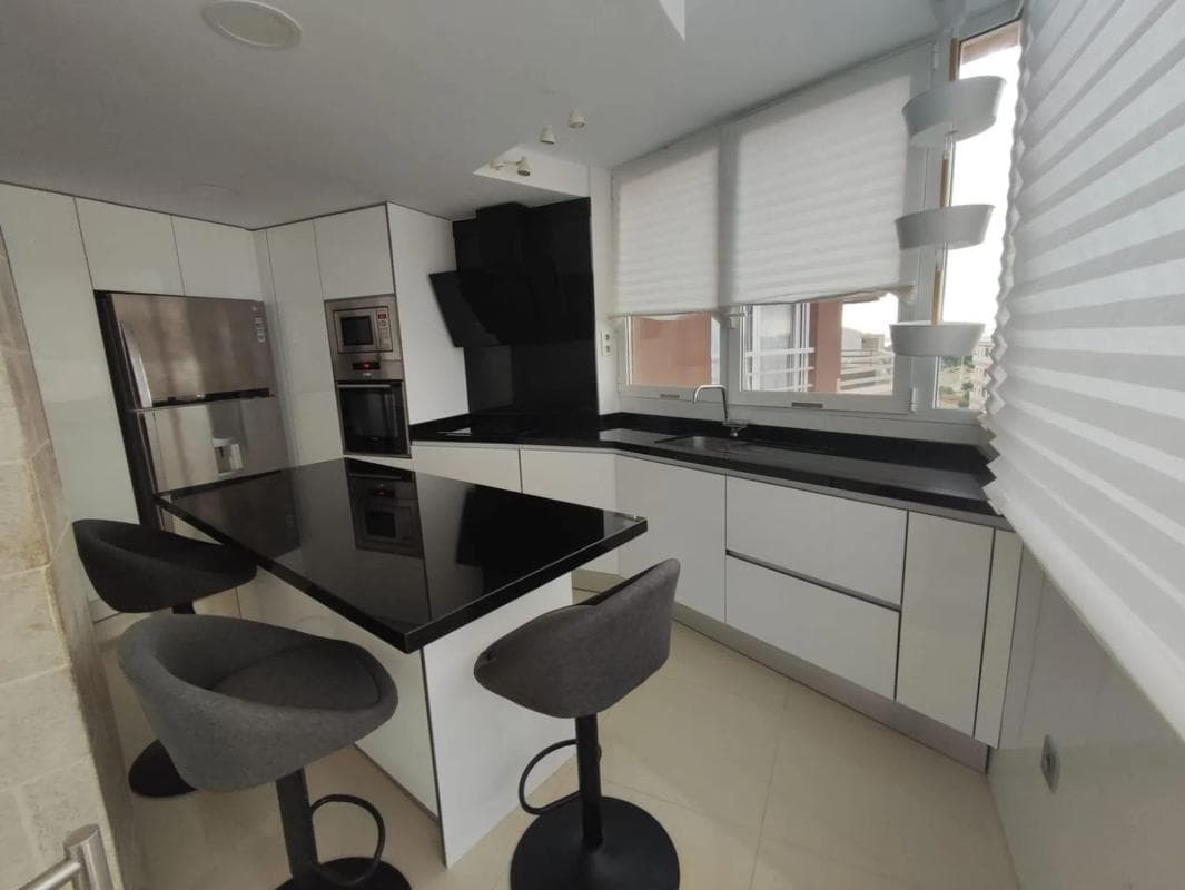 Venta de piso en Barrio Los Europeos, Torrevieja
photo 5