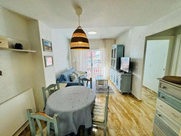 Venta de piso en Calle Adriano, 24, Torrevieja
thumbnail 1