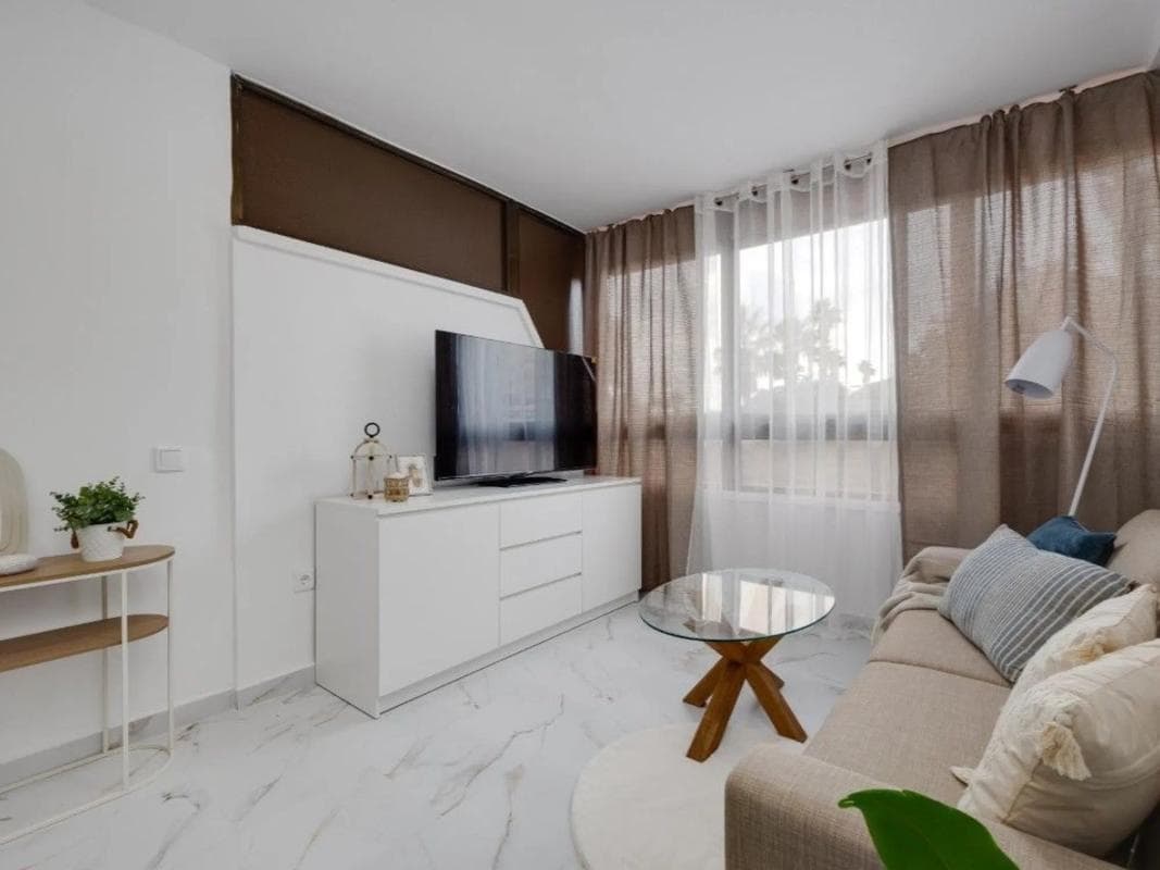 Продажа квартиры на Calle del Cabo, Торревьеха
photo 4