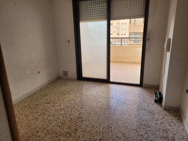 Venta de piso en Calle del Ancla, 4, Torrevieja
photo 1