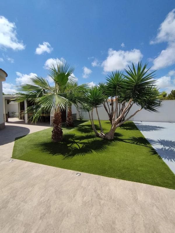 Venta de chalet independiente en Barrio La Siesta - El Salado - Torreta, Torrevieja
photo 3