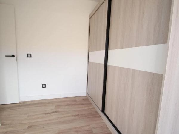 Chalet independiente en venta en Barrio La Siesta - El Salado - Torreta, Torrevieja
thumbnail 1