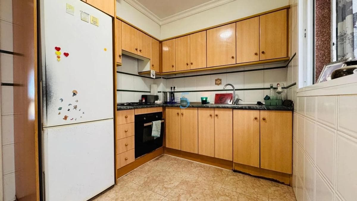 Properties for sale and rent in Spain photo 5