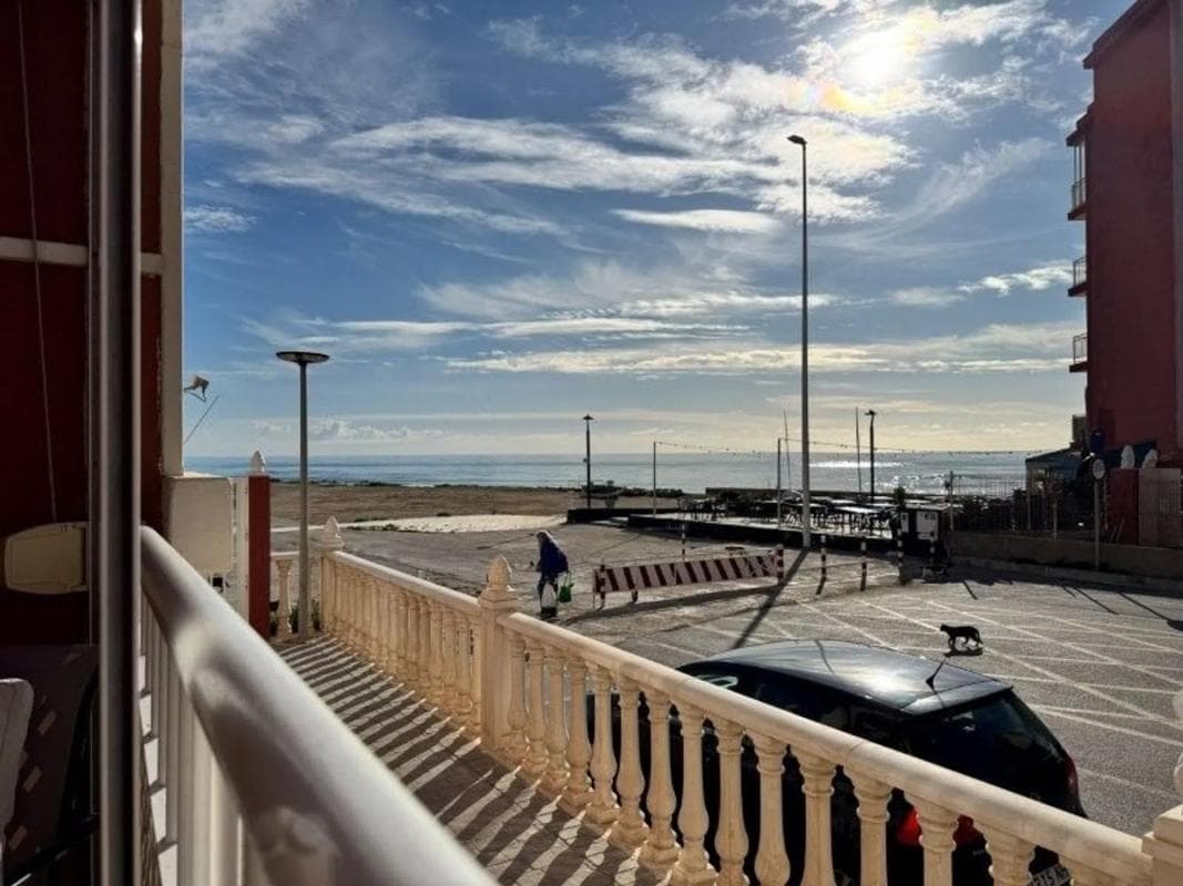 Venta de piso en Barrio La Siesta - El Salado - Torreta, Torrevieja
photo 2