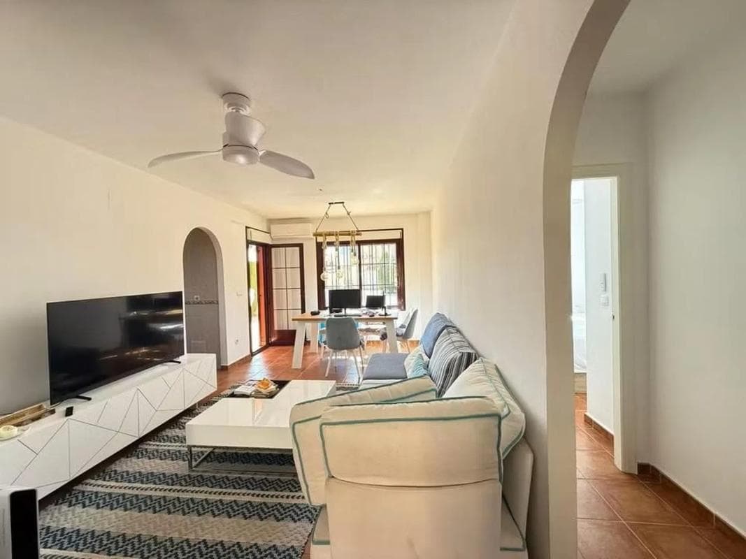 Venta de chalet independiente en Barrio La Siesta - El Salado - Torreta, Torrevieja
photo 4