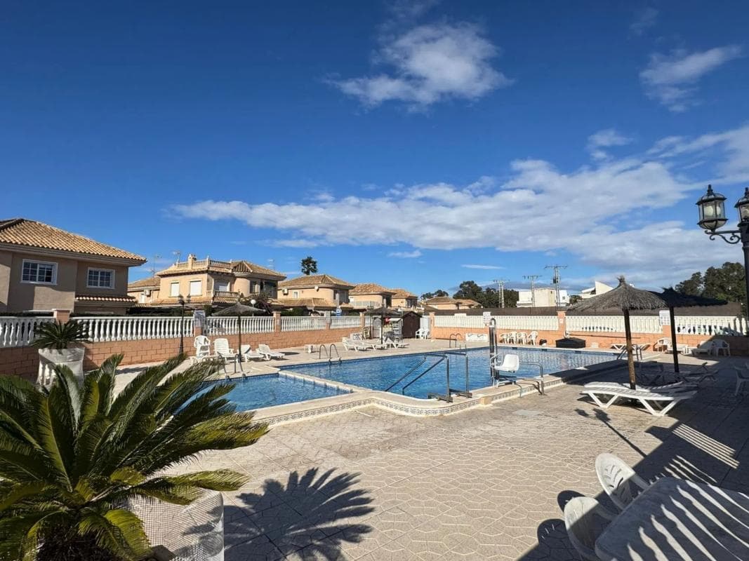 Venta de duplex en Barrio Los Balcones - Los Altos del Edén, Torrevieja photo 3