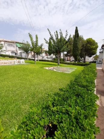 Chalet independiente en venta en Barrio Los Balcones - Los Altos del Edén, Torrevieja
thumbnail 2