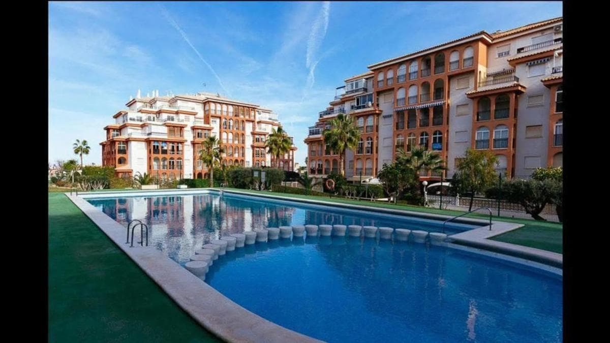Sprzedaż mieszkania w Calle Helena s/n, Torrevieja
photo 4