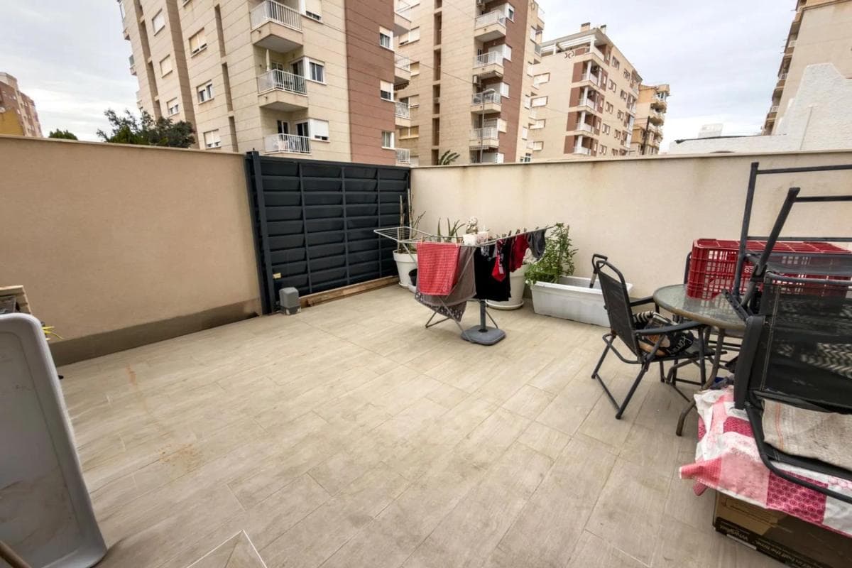 Sprzedaż mieszkania w Calle Santa Petra, Torrevieja
photo 3