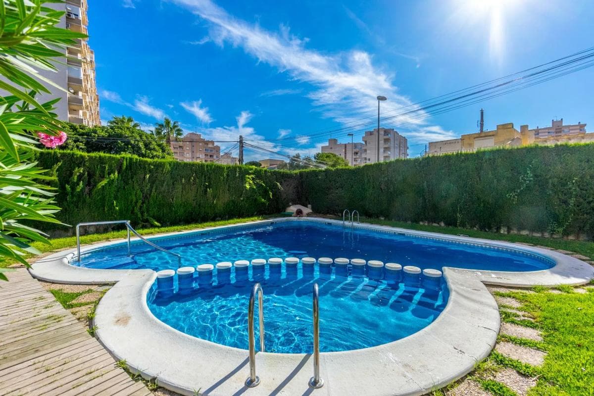 Sprzedaż mieszkania w Calle Joven Pura, 69, Torrevieja
photo 2