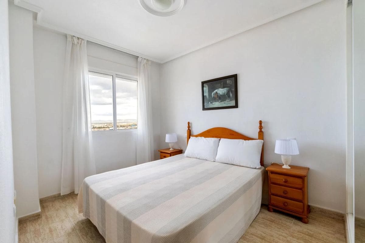 Sprzedaż mieszkania w Calle Joven Pura, 69, Torrevieja
photo 3