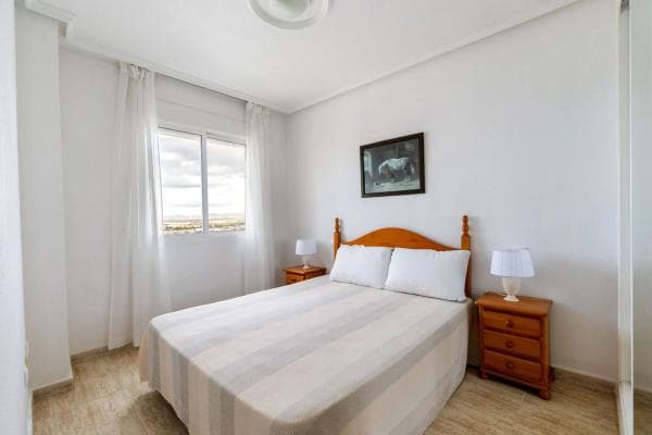 Sprzedaż mieszkania w Calle Joven Pura, 69, Torrevieja
thumbnail 2