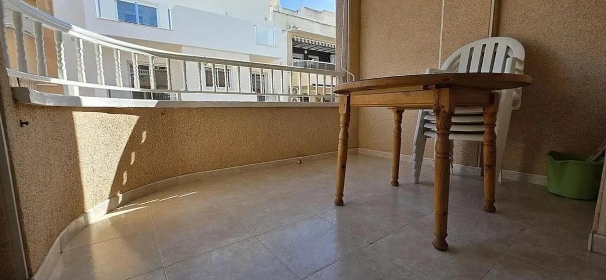 Sprzedaż mieszkania w Barrio Playa de los Locos, Torrevieja
photo 4