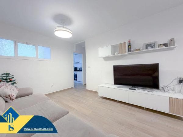 Venta de piso en Barrio Playa de los Locos, Torrevieja
thumbnail 2