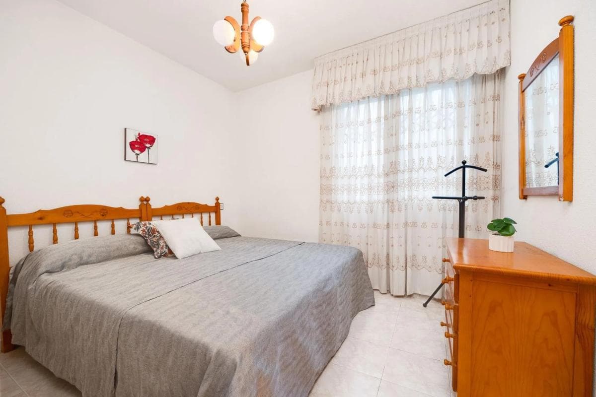 Sale of apartment in Calle Félix Rodríguez de la Fuente, Torrevieja
photo 4