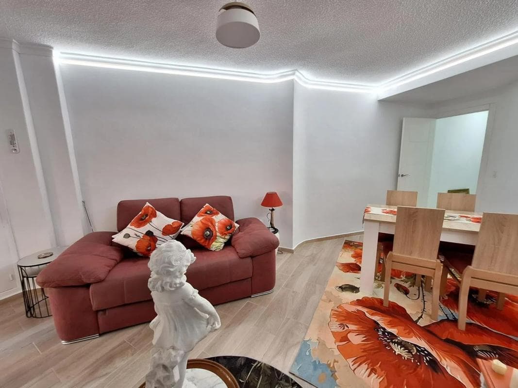 Venta de piso en Calle Bergantin, Torrevieja
photo 2