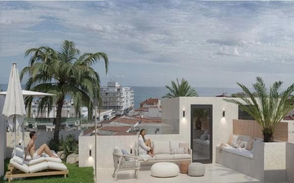 Sale of flat in Calle Ramón Gallud, Torrevieja
thumbnail 2