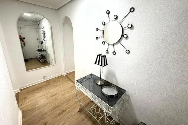 Sale of flat in Calle Virgen de la Paloma, 11, Torrevieja
thumbnail 2