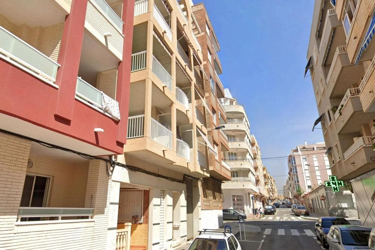 Sale of apartment in Calle Virgen de la Paloma, 11, Torrevieja
photo 5