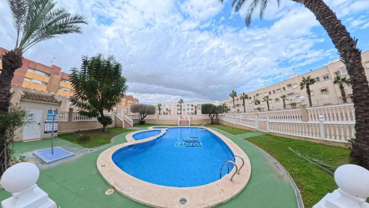 Sale of apartment in Avenida Diego Ramírez Pastor s/n, Torrevieja
photo 3
