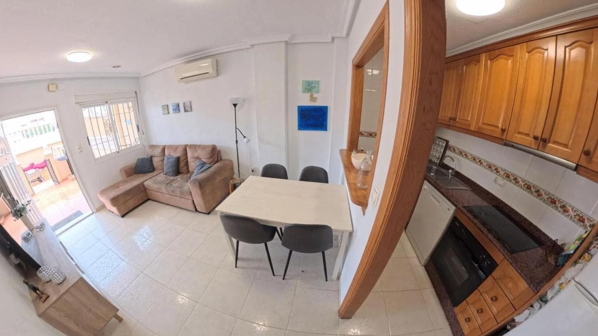 Sale of apartment in Avenida Diego Ramírez Pastor s/n, Torrevieja
photo 4
