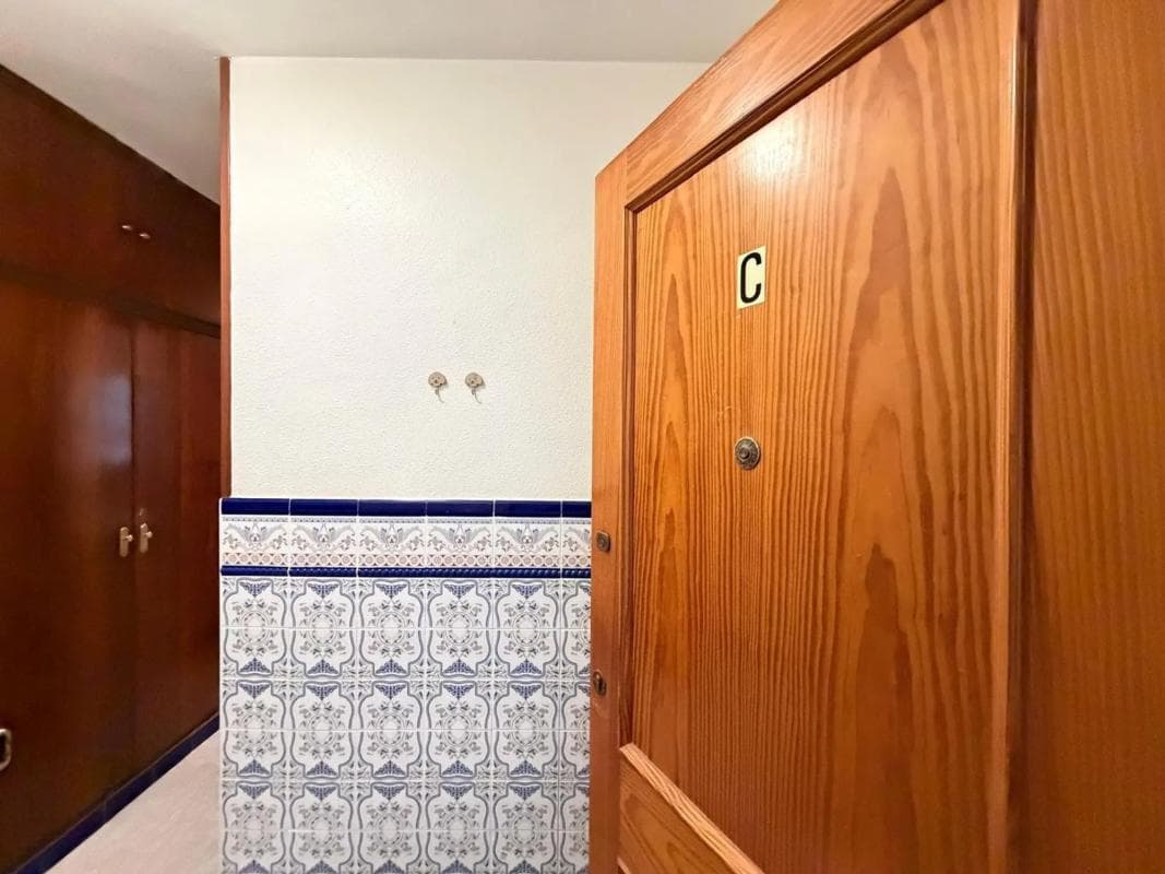 Venta de piso en Calle Bergantin, Torrevieja
photo 2
