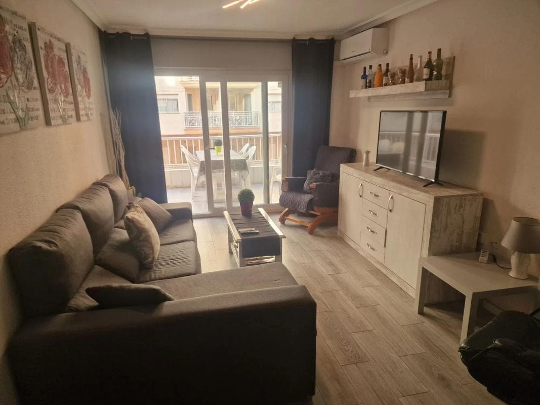 Продажа квартиры на Calle Navegantes, Торревьеха
photo 2