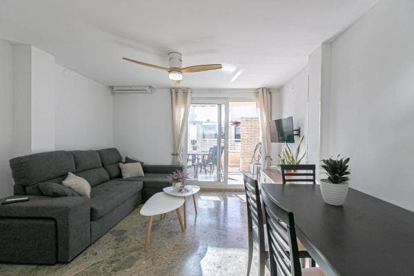 Sale of flat in Barrio Las Piscinas Naturales, Torrevieja
thumbnail 1
