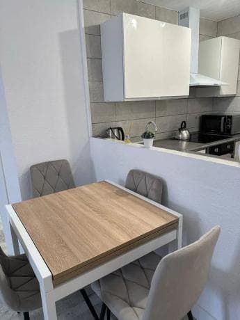 Venta de piso en Calle de Pedro Lorca, 72 b, Torrevieja
thumbnail 1