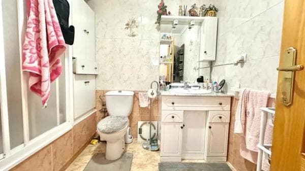 Sale of flat in Calle San Pascual, Torrevieja
thumbnail 1