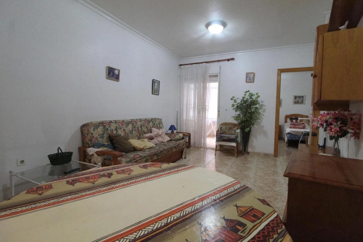 Sale of apartment in Calle la Sal, 17, Torrevieja
photo 5