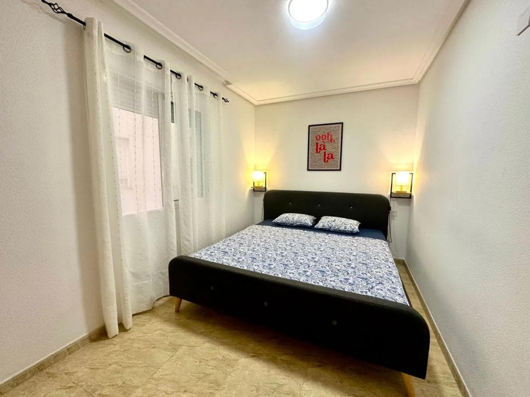 Sale of apartment in Calle Bergantin, Torrevieja
photo 5