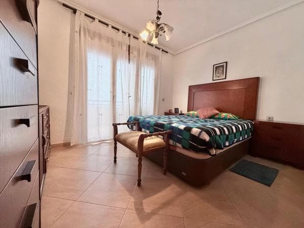Sale of flat in Calle Concordia, Torrevieja
thumbnail 2