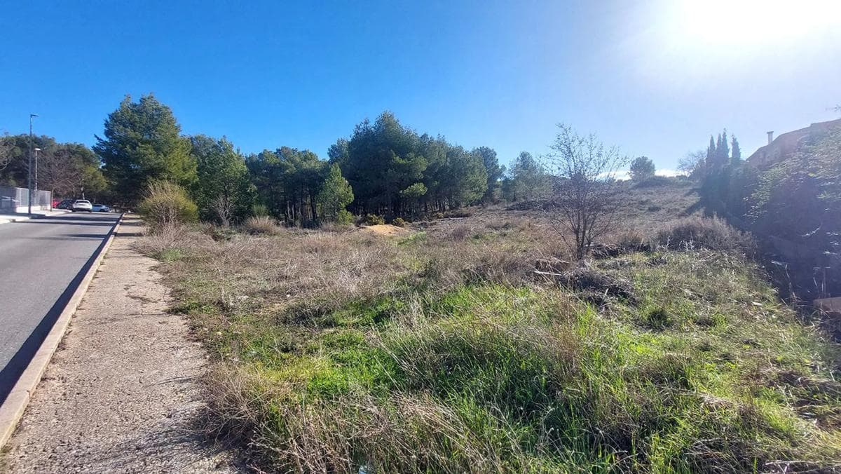 Terreno en venta en Biar, Alicante photo 3