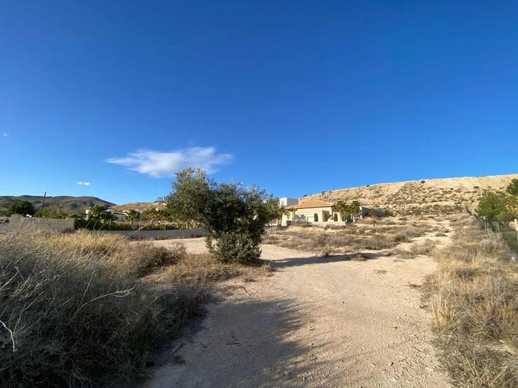 Property photo 3