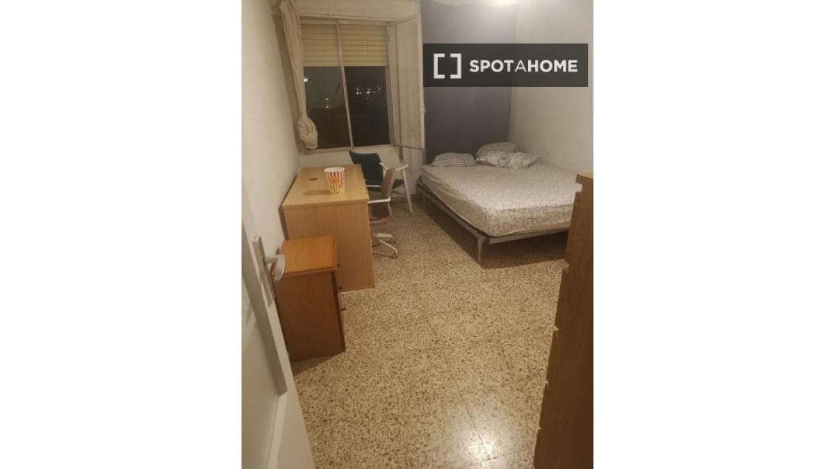 Propiedades en venta y alquiler en España photo 2