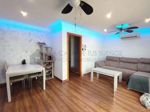 Chalet adosado en venta en Sax , Sax photo 1