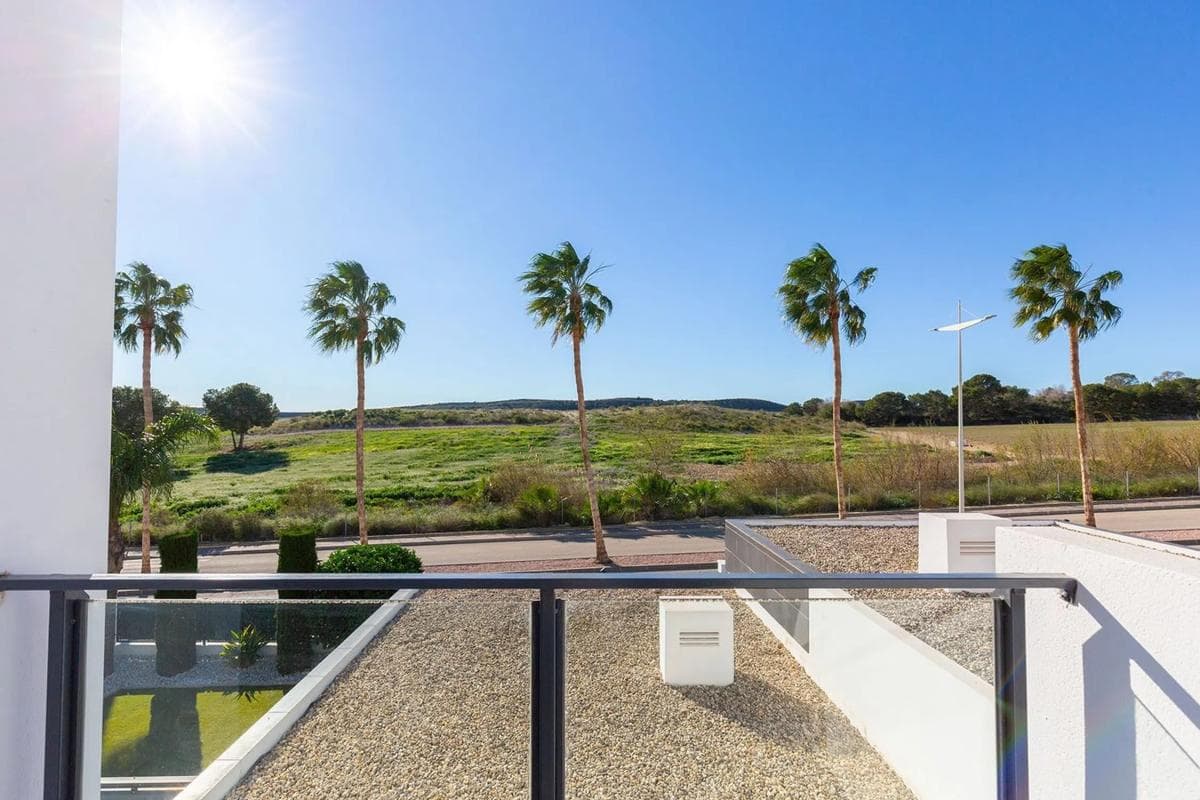 Properties for sale and rent in Spain photo 5