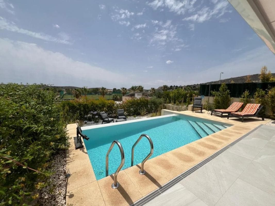 Sale of independent chalet in Algorfa, Algorfa
photo 2