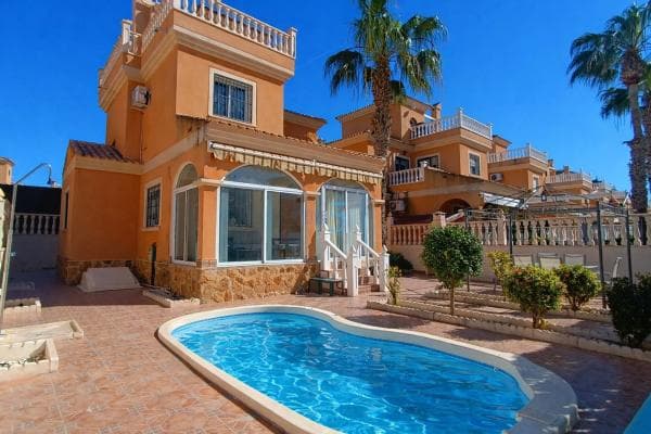 Chalet independiente en venta en Algorfa, Algorfa
thumbnail 2