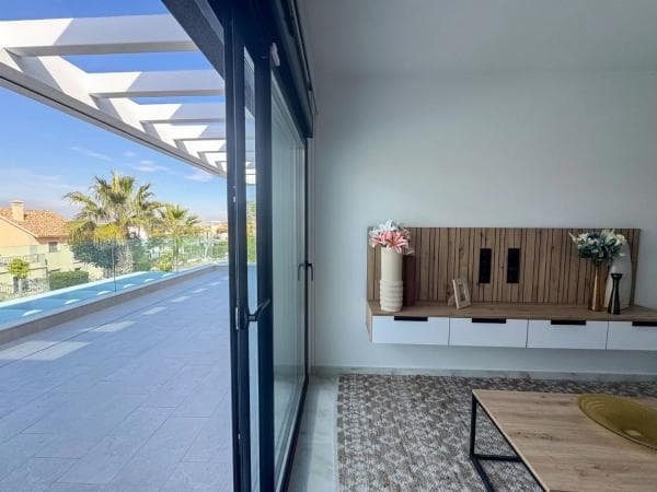 Chalet independiente en venta en Algorfa, Algorfa
thumbnail 1