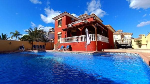 Chalet independiente en venta en Algorfa, Algorfa
photo 1