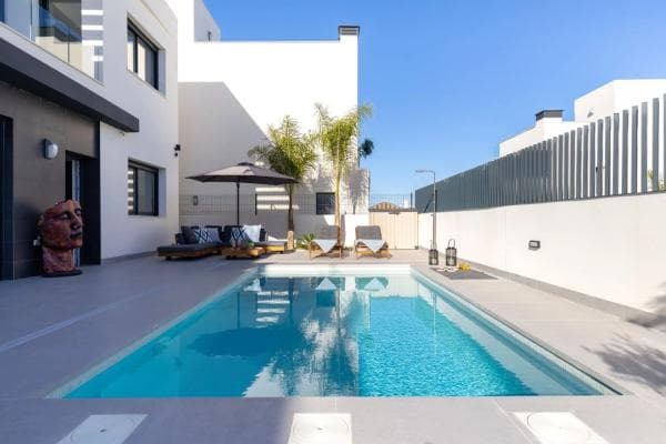 Chalet independiente en venta en Algorfa, Algorfa
photo 1