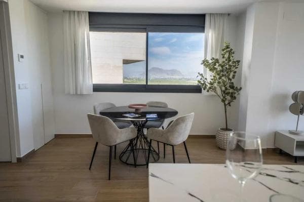 Chalet pareado en calle Orihuela photo 1