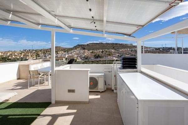 Chalet independiente en venta en Benijofar, Benijofar thumbnail 1