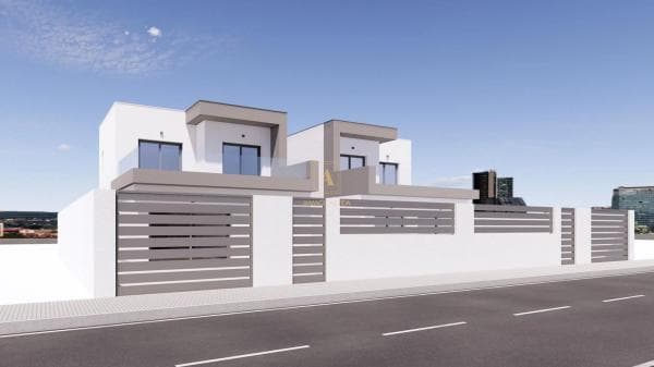 Chalet independiente en venta en Benijofar, Benijofar
photo 1